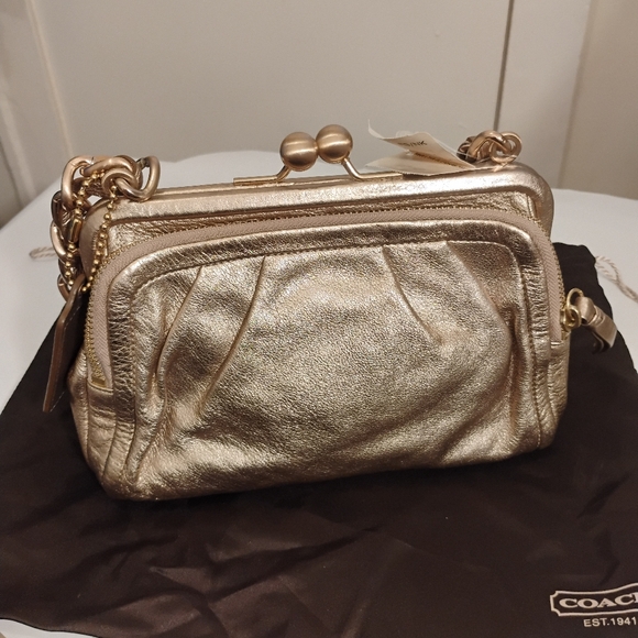Coach Parker Kisslock Chain Women's Bag in Rose Gold New Display - Picture 15 of 16